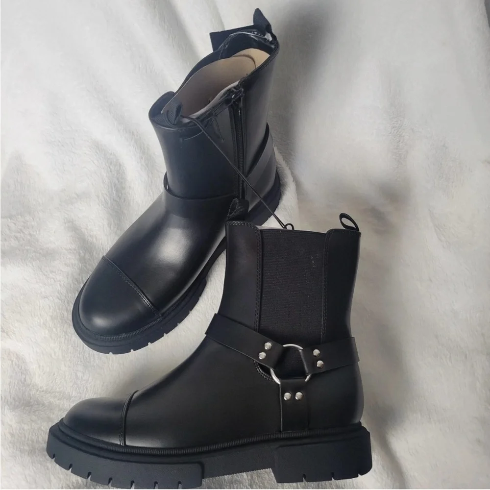 art class Black Lug Sole Chelsea Boots with Side Zipper - Picture 8 of 12